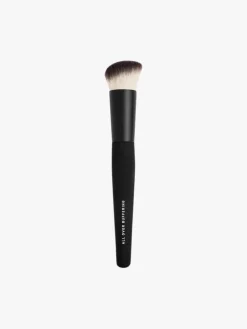 MECCA COSMETICA All Over Angled Buffing Brush | MECCA